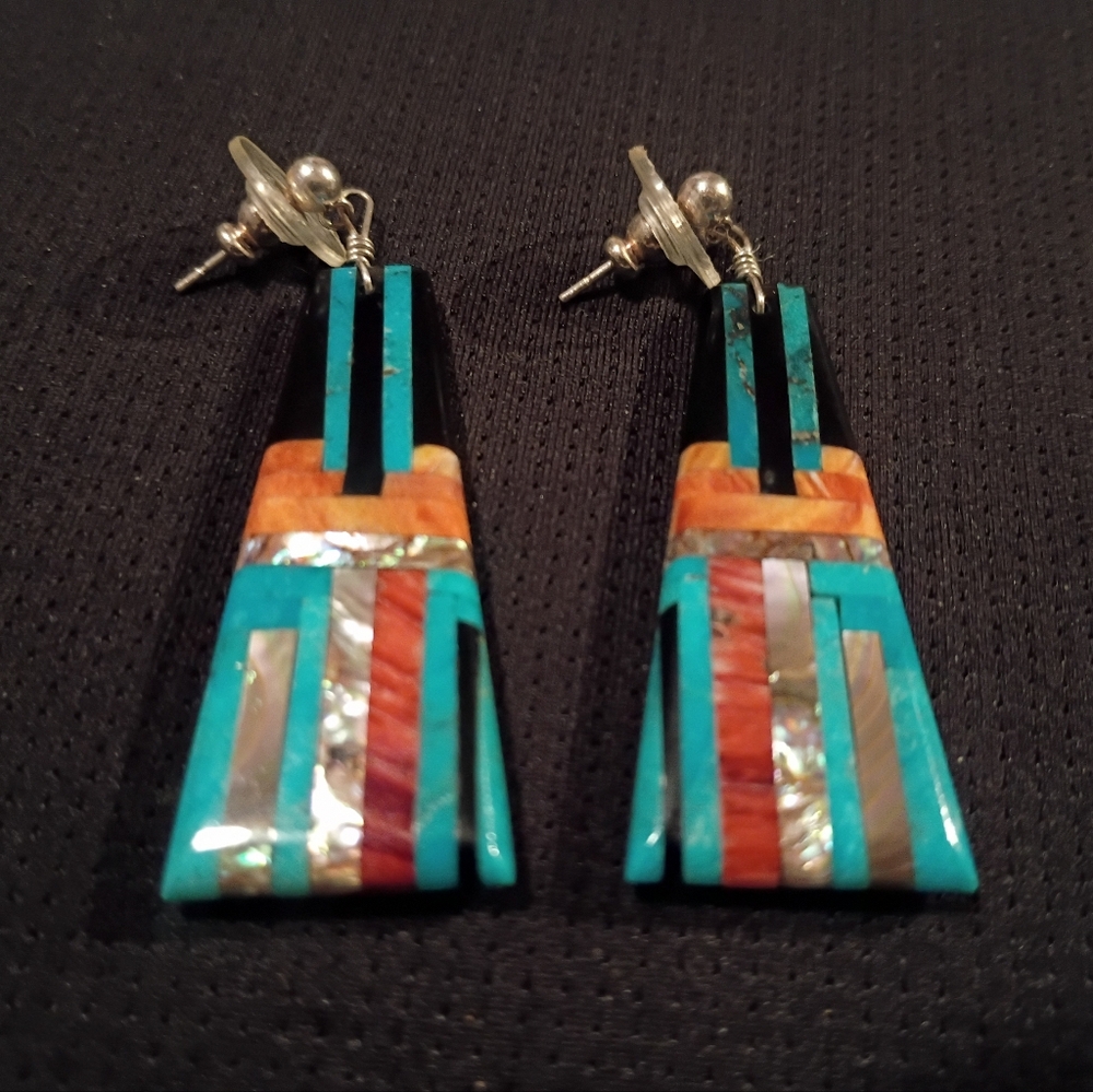 Vintage Native American Santo Domingo Pueblo Kewa Mosaic Inlay Earrings.